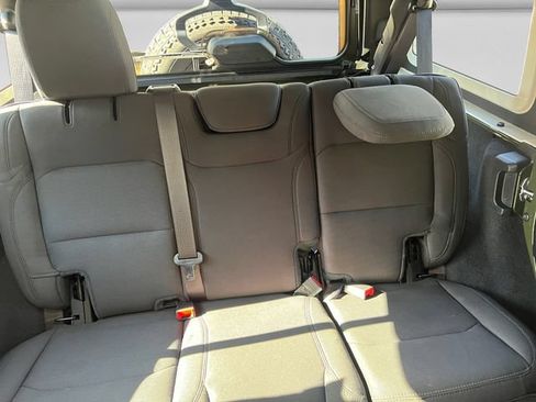 Used 2021 Jeep Wrangler Unlimited Sport AWD/4WD image 17