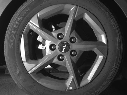 Used 2025 Kia K4 LXS FWD image 15