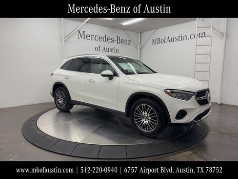 Used 2026 Mercedes-Benz GLC 300 GLC 300 image 1