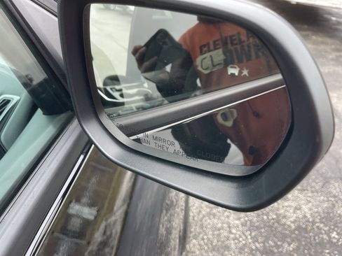 New 2026 Chevrolet Equinox LT w/ Midnight Edition image 28