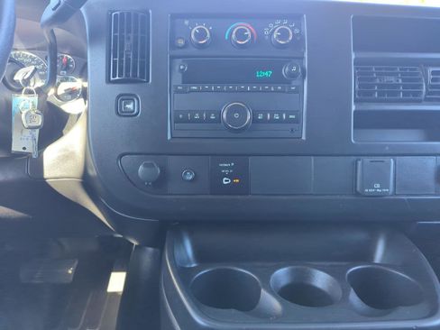 Certified 2024 Chevrolet Express 2500 w/ Driver Convenience Package image 20