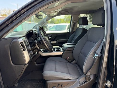 Used 2018 Chevrolet Silverado 1500 LT w/ Texas Edition AWD/4WD image 10