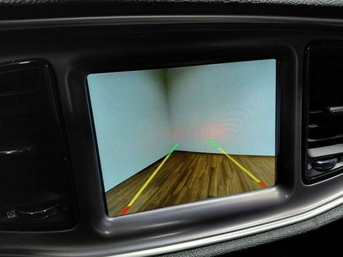 Used 2022 Dodge Challenger R/T Scat Pack RWD image 9