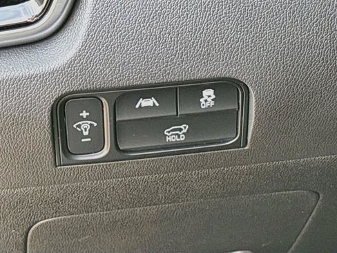 Used 2023 Kia Sorento SX AWD/4WD image 14
