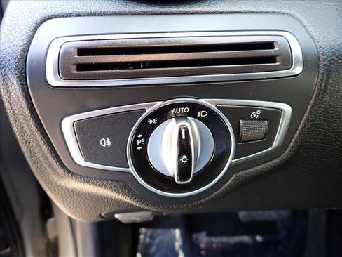 Used 2015 Mercedes-Benz C 300 4MATIC Sedan image 10