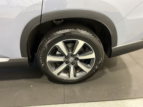 Used 2025 Honda Pilot Touring image 26