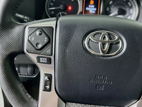 Used 2023 Toyota Tacoma SR5 w/ Technology Package RWD image 18