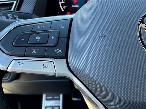 New 2026 Volkswagen Atlas Cross Sport SEL Premium R-Line image 18