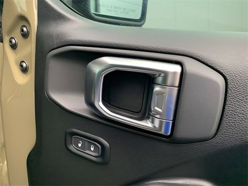 New 2025 Jeep Wrangler Willys image 21