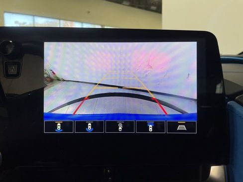 Used 2021 Chevrolet Corvette Stingray Premium Cpe w/ Z51 Performance Package image 17