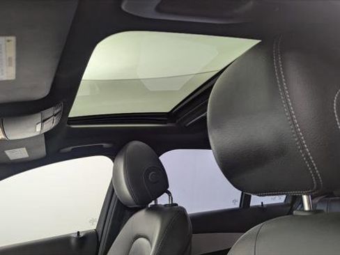 Used 2018 Mercedes-Benz C 300 Sedan w/ AMG Line image 32