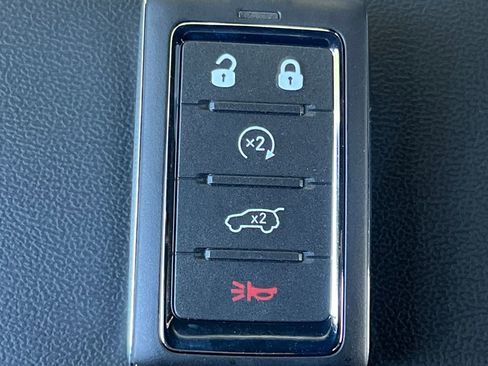 New 2025 Jeep Grand Cherokee L Laredo w/ Luxury Tech Group I image 22