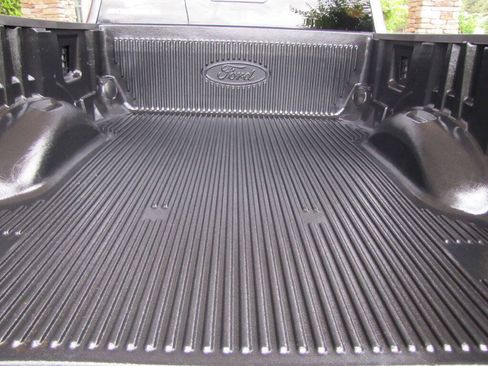 Used 2024 Ford F250 Lariat w/ Lariat Ultimate Package AWD/4WD image 32