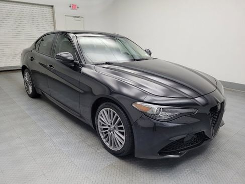 Used 2019 Alfa Romeo Giulia Ti w/ Quick Order Package 22X Lusso image 13