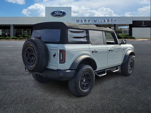 Certified 2022 Ford Bronco Wildtrak AWD/4WD image 5