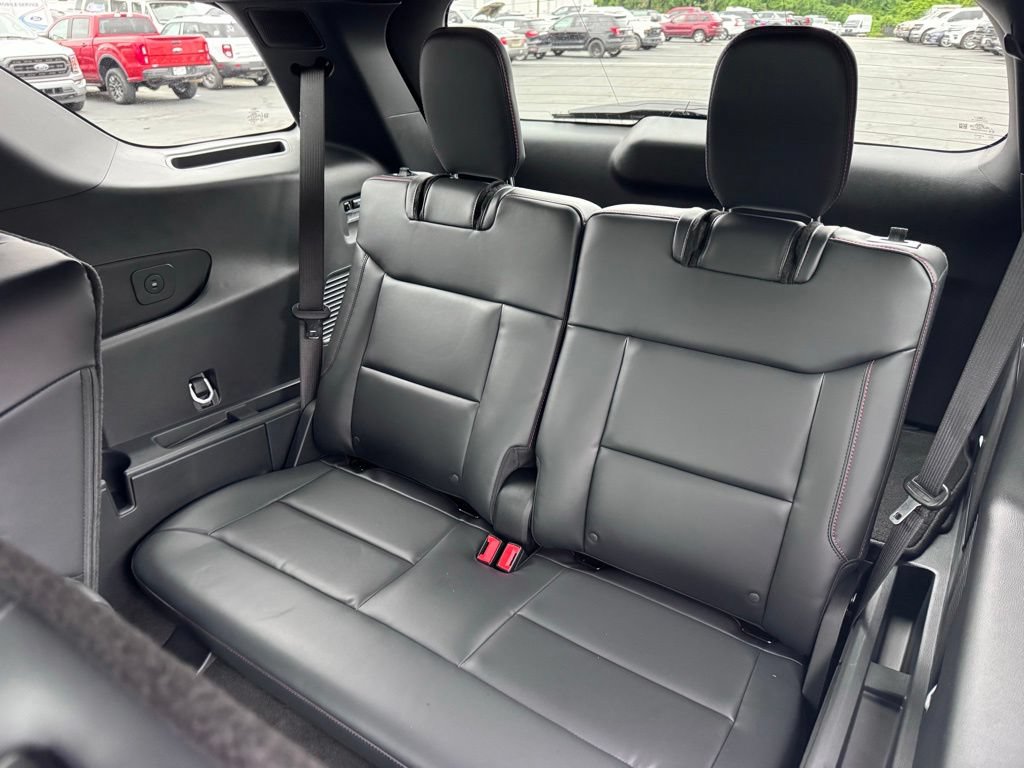 Used 2026 Ford Explorer ST AWD/4WD image 31