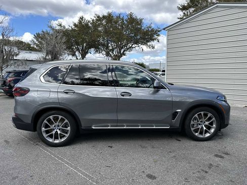 Used 2024 BMW X5 xDrive50e image 7
