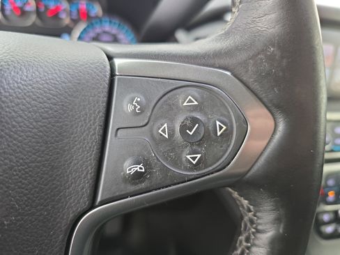 Used 2018 Chevrolet Tahoe LT w/ Luxury Package image 19