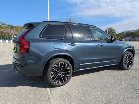 New 2026 Volvo XC90 B6 Ultra w/ Protection Package Premier image 6
