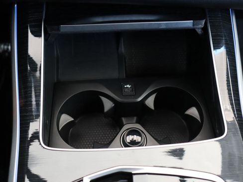 Used 2024 BMW X5 xDrive50e w/ Executive Package image 13