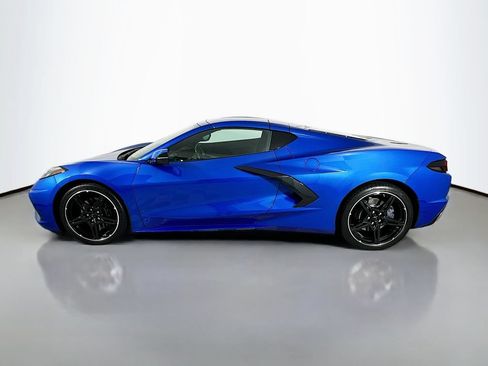 Used 2023 Chevrolet Corvette Stingray Coupe w/ 1LT RWD image 2