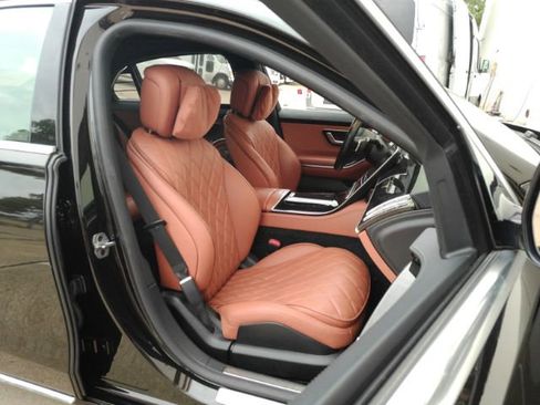 Used 2022 Mercedes-Benz S 580 4MATIC Sedan image 25