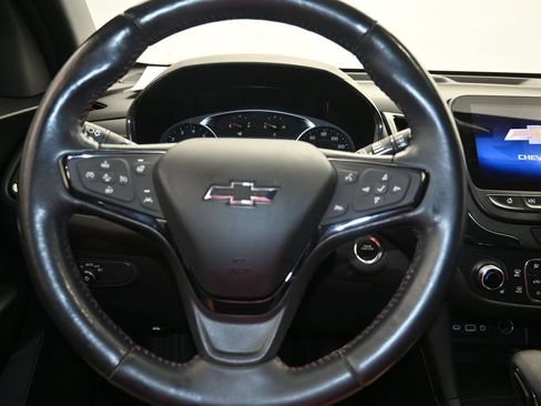 Used 2022 Chevrolet Equinox RS w/ Infotainment Package FWD image 13