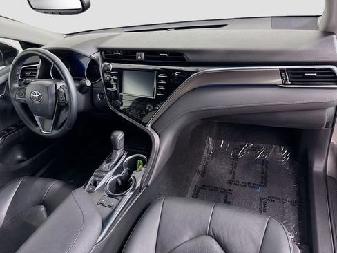 Certified 2018 Toyota Camry XSE FWD image 28