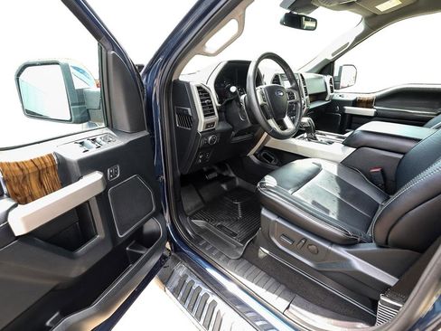 Used 2020 Ford F150 Lariat w/ Equipment Group 502A Luxury AWD/4WD image 11