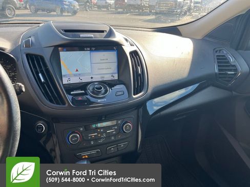 Used 2017 Ford Escape Titanium AWD/4WD image 8