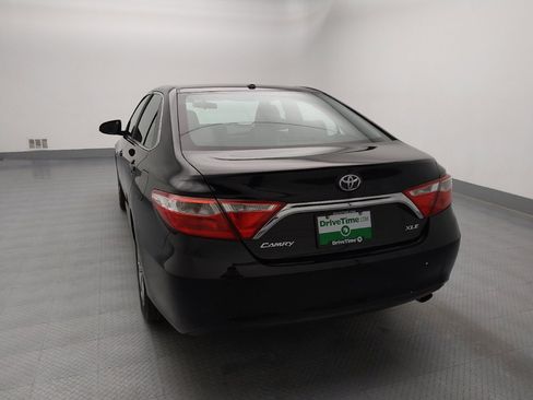 Used 2017 Toyota Camry XLE FWD image 6