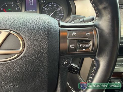 Used 2017 Lexus GX 460 AWD/4WD image 42