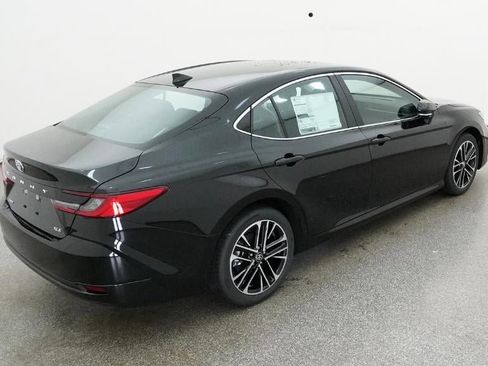 New 2026 Toyota Camry XLE FWD image 9