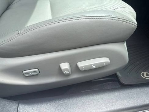 Used 2007 Lexus IS 250 AWD image 22