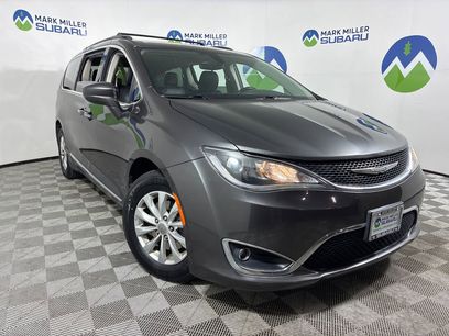Used 2017 Chrysler Pacifica Touring-L