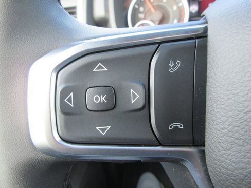 Used 2025 RAM 3500 Big Horn image 30