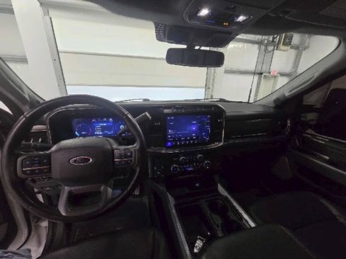 Used 2024 Ford F250 Lariat w/ FX4 Off-Road Package AWD/4WD image 13