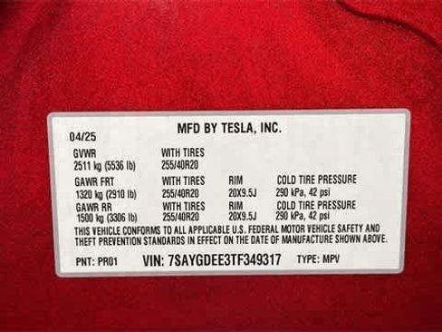 Used 2026 Tesla Model Y AWD image 11