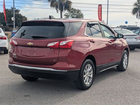 Used 2021 Chevrolet Equinox LT image 3