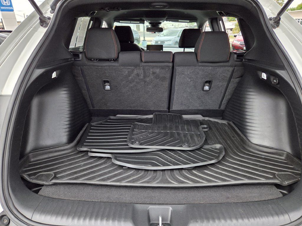 Used 2024 Honda HR-V Sport image 10