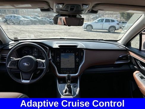 Used 2023 Subaru Outback Touring AWD/4WD image 5