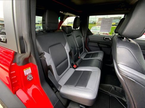 Used 2024 Ford Bronco Big Bend image 18