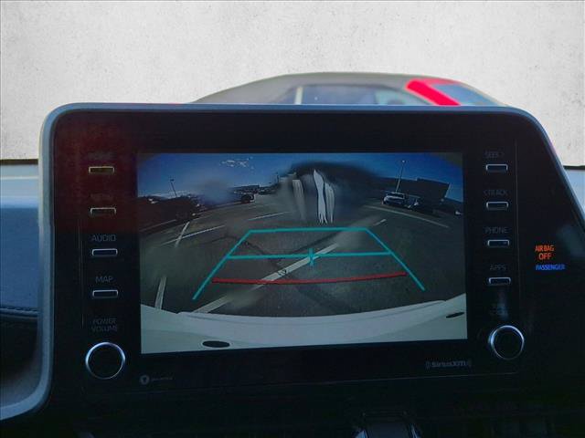Used 2021 Toyota C-HR LE FWD image 12
