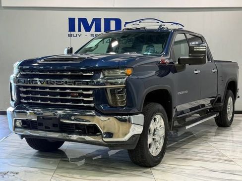 Used 2020 Chevrolet Silverado 2500 LTZ w/ LTZ Plus Package image 2