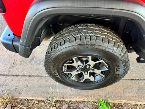 Used 2019 Jeep Wrangler Unlimited Rubicon w/ Steel Bumper Group AWD/4WD image 30