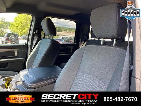 Used 2024 RAM 1500 Warlock AWD/4WD image 11