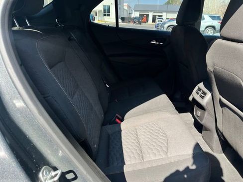 Used 2018 Chevrolet Equinox LT image 27