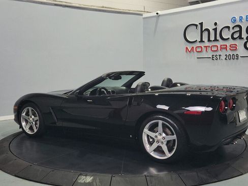Used 2006 Chevrolet Corvette Convertible w/ Preferred Equipment Group RWD image 8