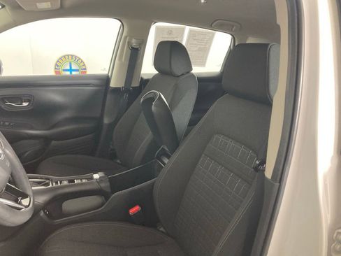 Used 2024 Honda HR-V LX image 10