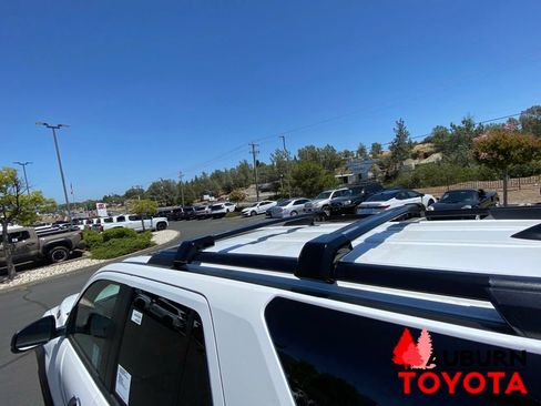 New 2026 Toyota 4Runner TRD Off-Road Premium AWD/4WD image 9